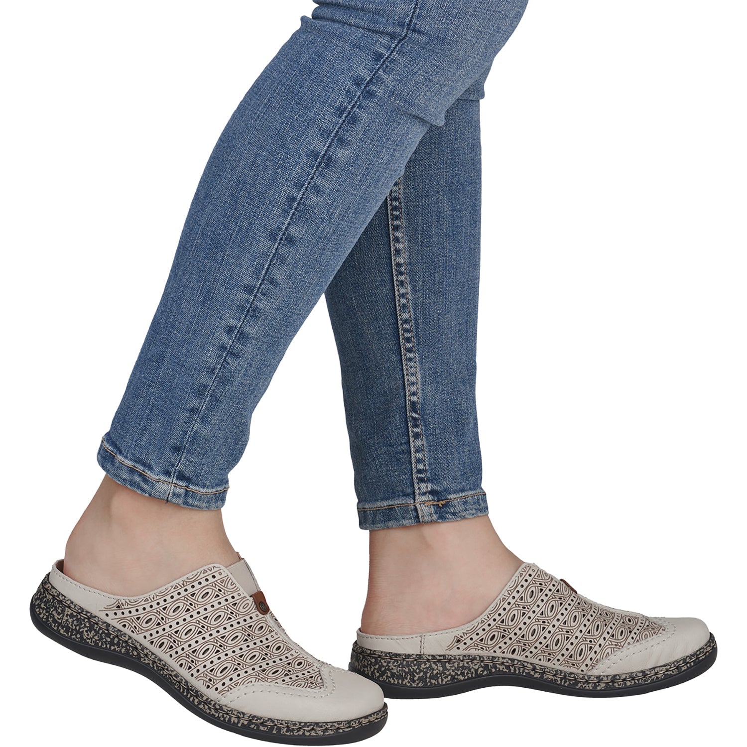 Rieker 43676-60 Daisy 76 Women's Clogs Crema/Amaretto