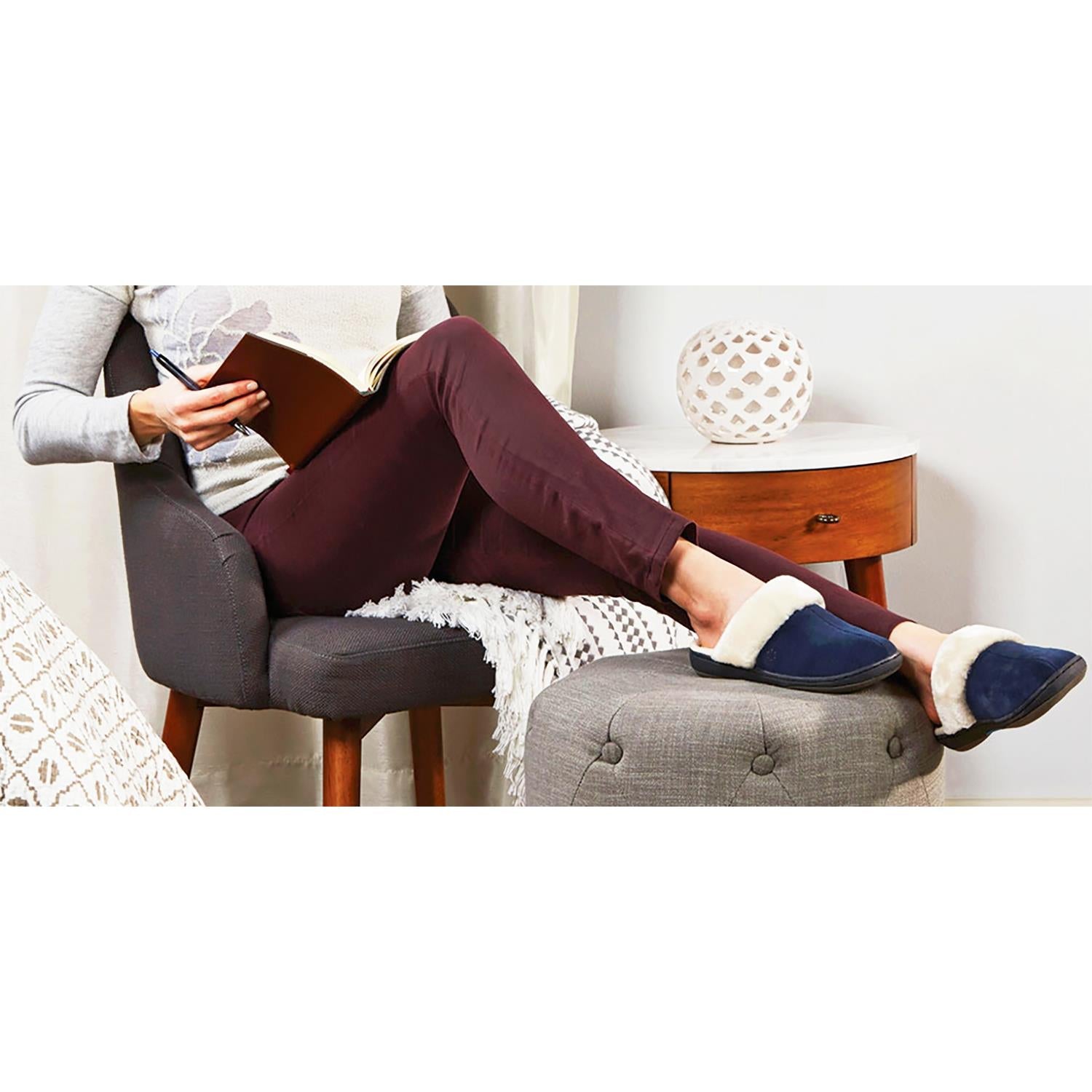 Tempur-Pedic Kensley Women's Tempur-Pedic Slippers Ruby Suede