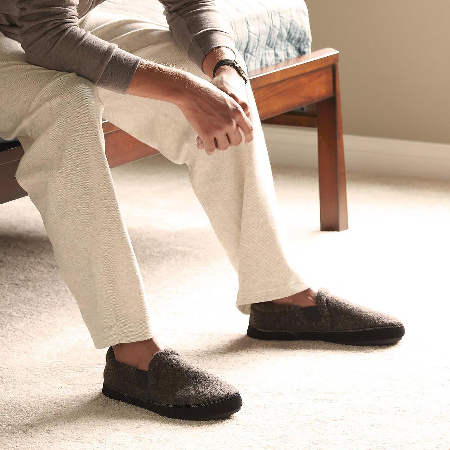 Acorn Fave Gore Men's Slippers Charcoal Tweed Wool