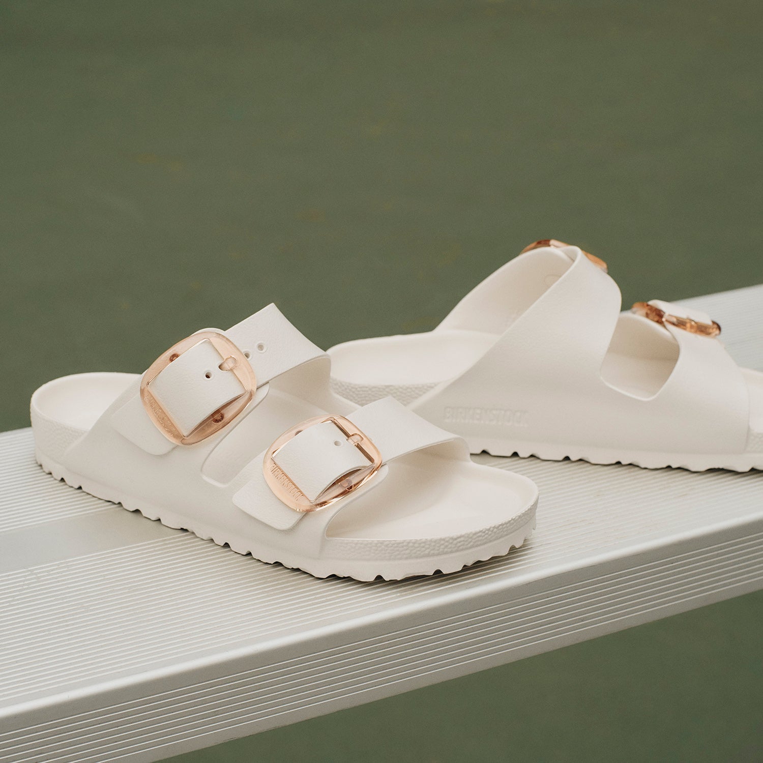 Eva Big Buckle Arizona Women's Recovery Sandals Eggshell