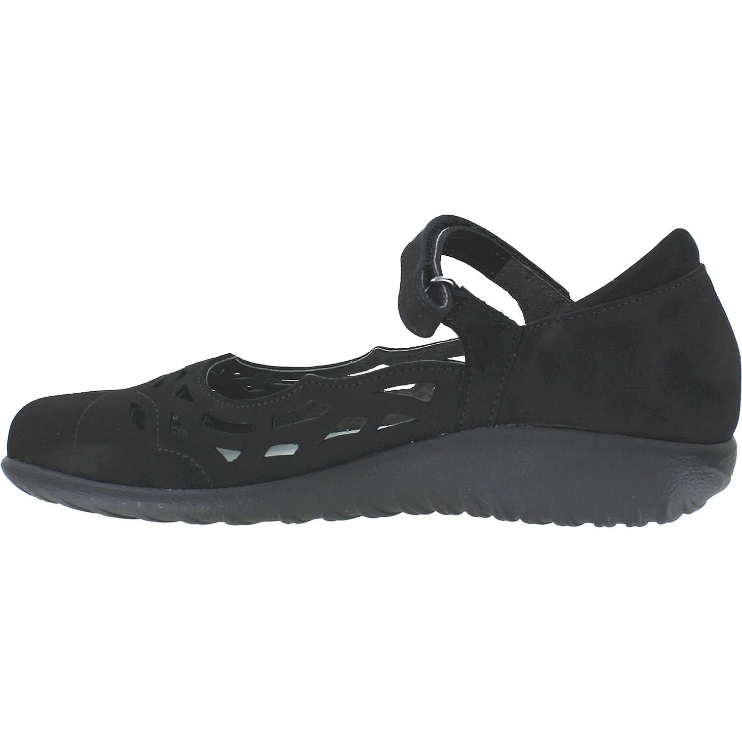 Naot Agathis Women's Mary Janes Black Velvet Nubuck