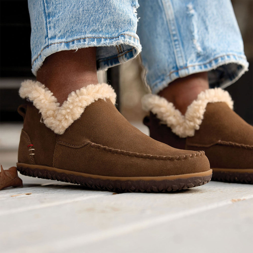 Minnetonka Taren Women's Slippers Boots Autumn Breeze Suede