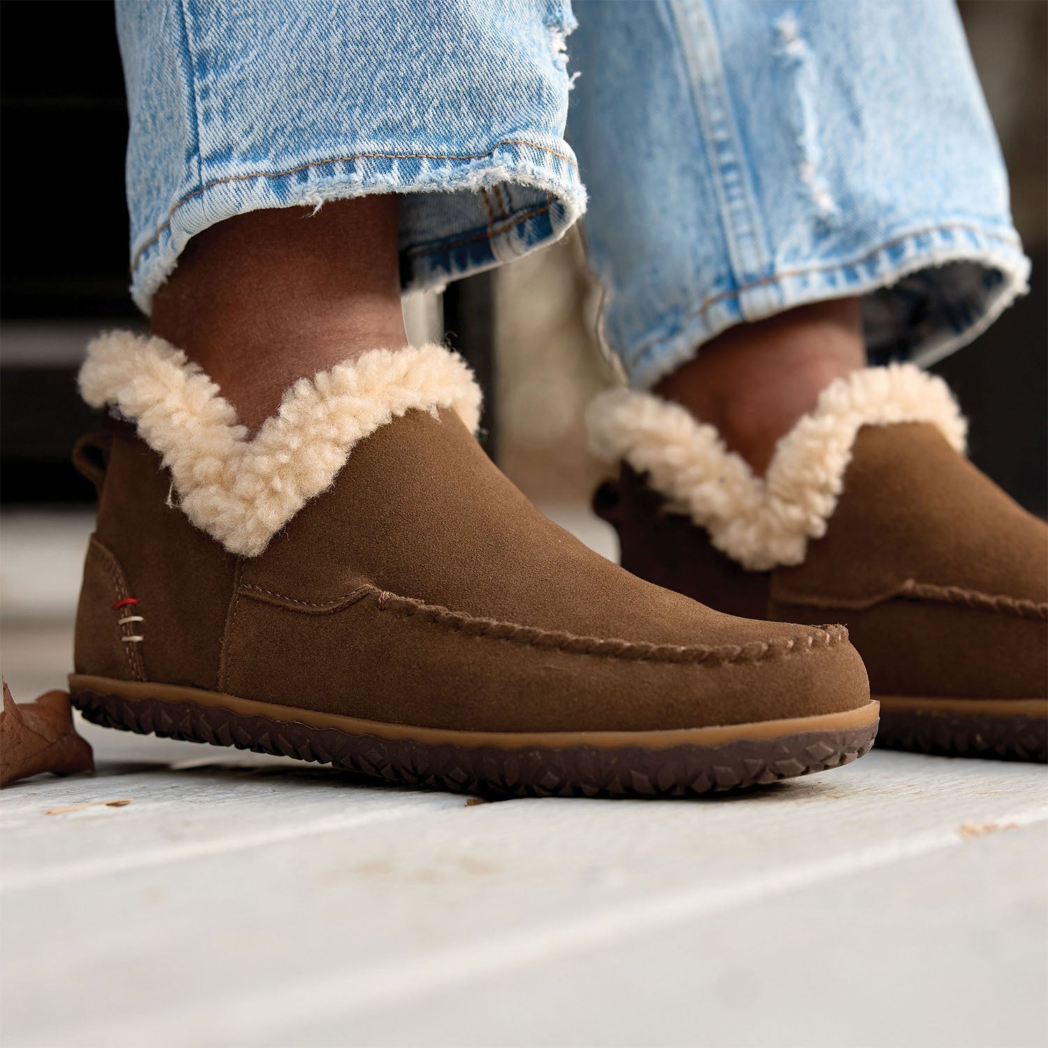 Minnetonka Taren Women's Slippers Boots Autumn Breeze Suede