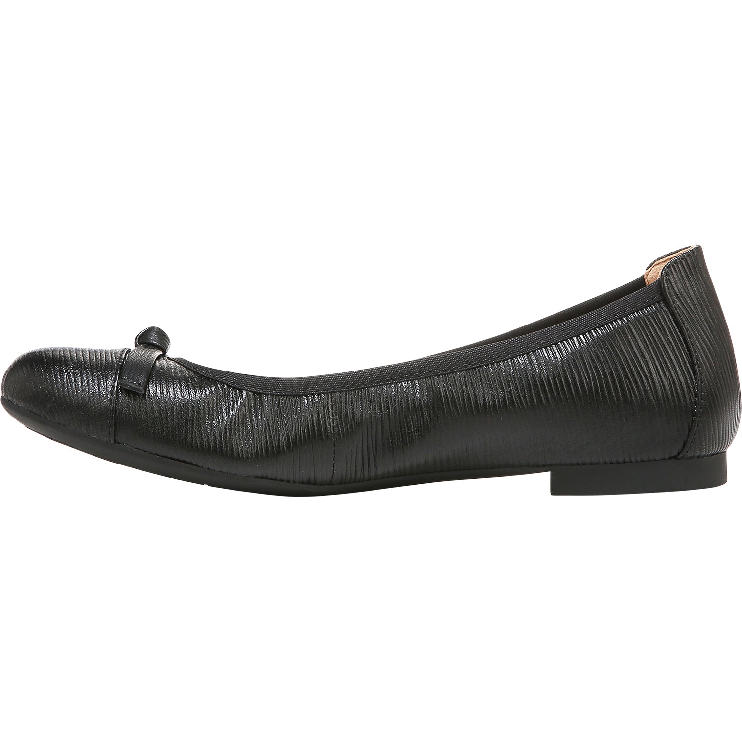 Vionic Amorie Women's Slip On Flats Black Wavy Leather