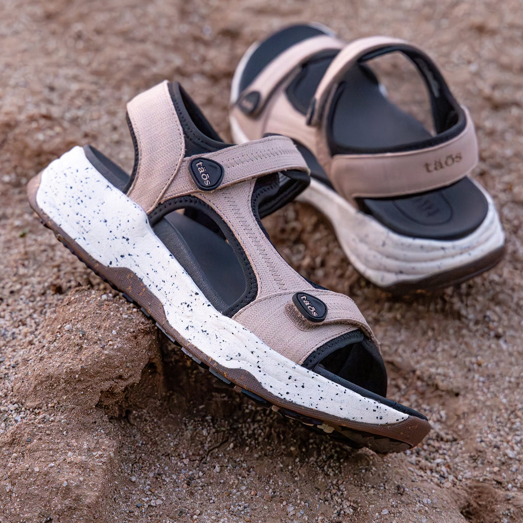 Taos Super Side Emboss Women's Outdoor Sandals Natural