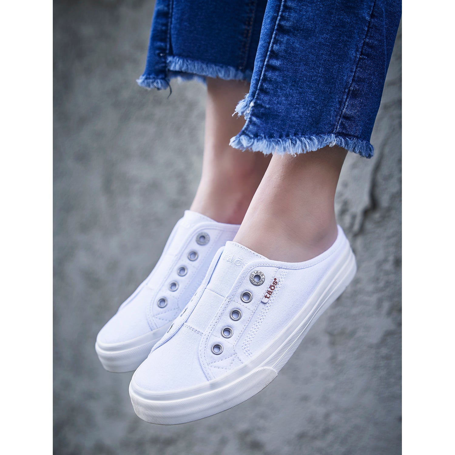 Taos EZ Soul Women's Sneaker Mules White Canvas