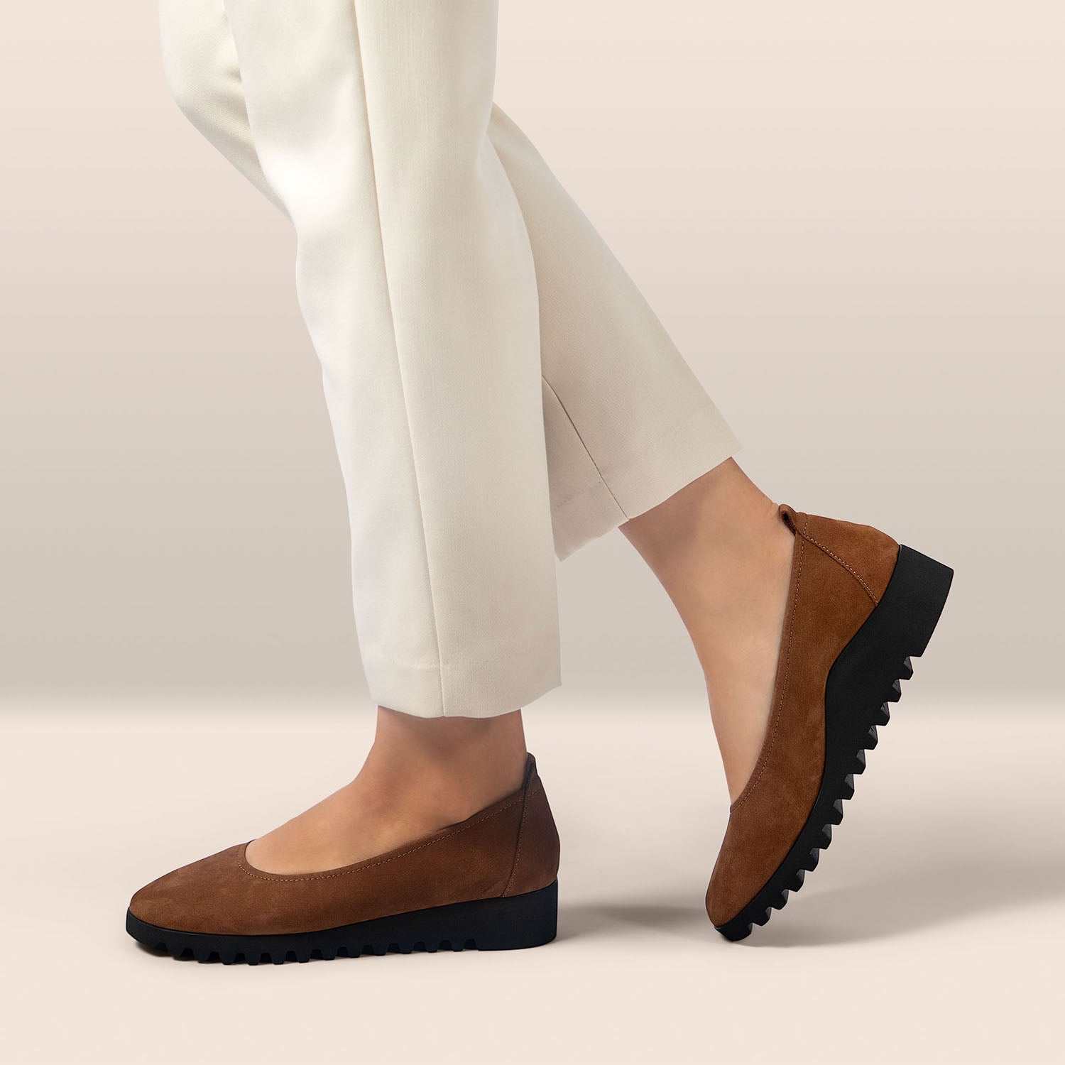 Aetrex Brianna Women's Slip On Shoes Scotch Suede