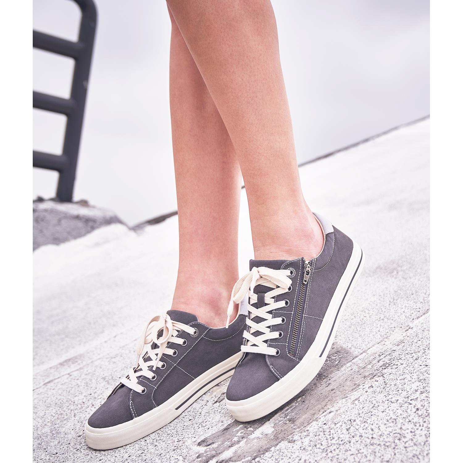 Taos Z Soul Women's Shoes Graphite/Light Grey Canvas