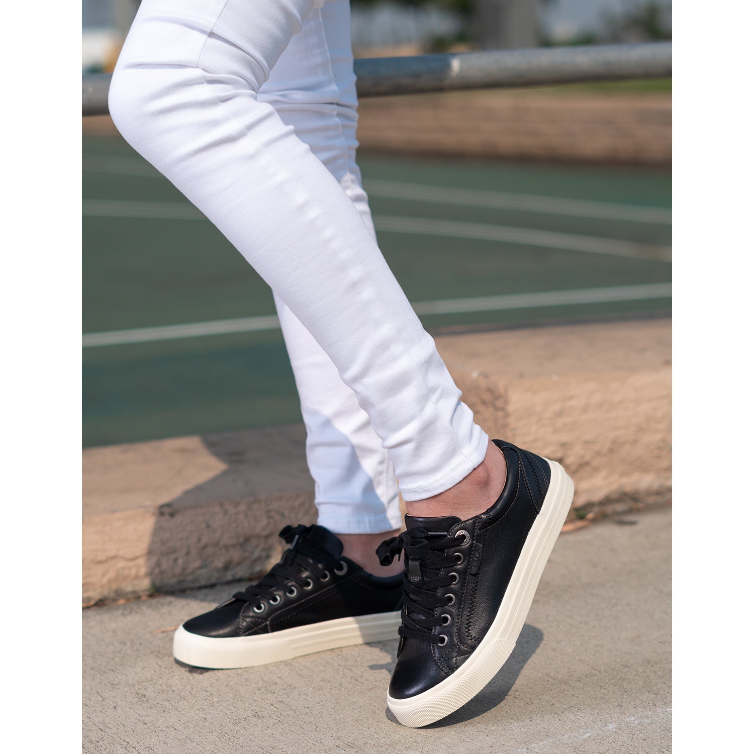 Taos Plim Soul Lux Women's Sneakers Black Leather
