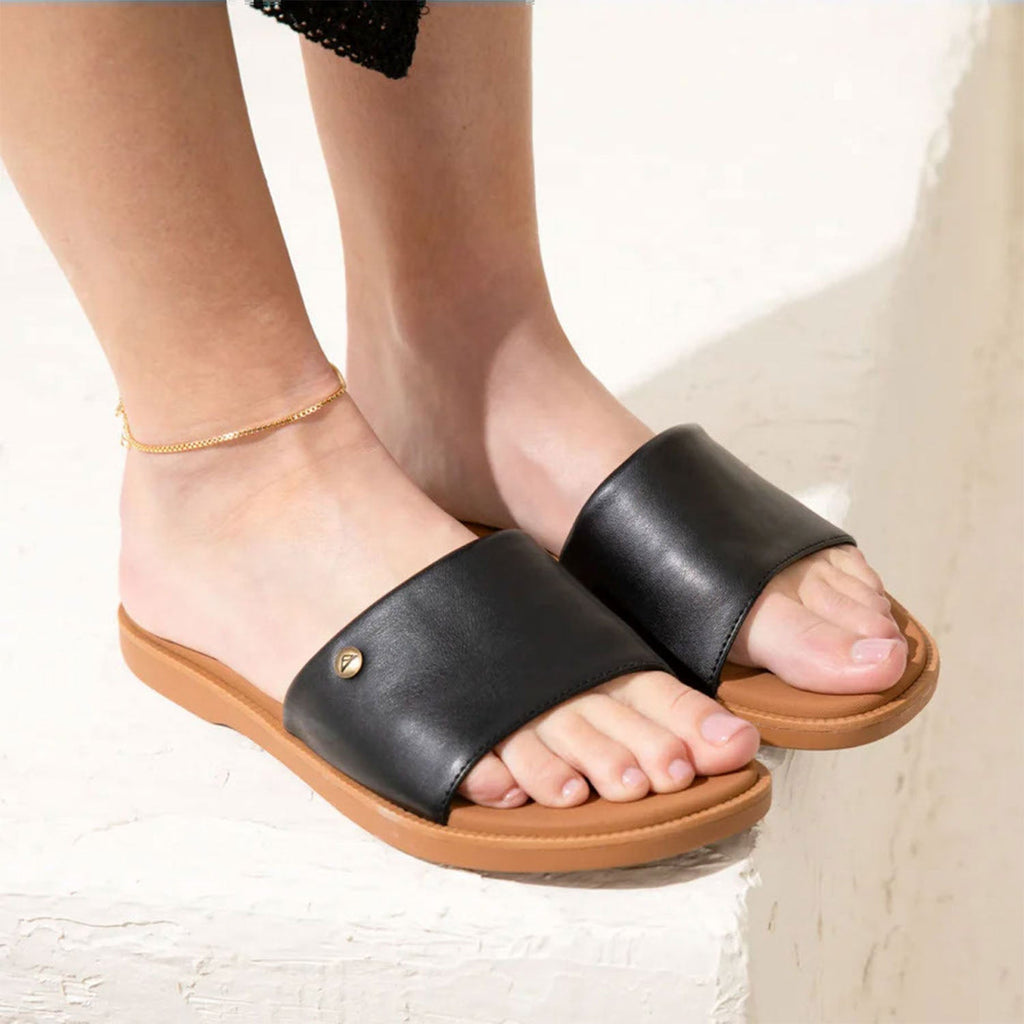 REEF Sunny Arrianah Women's Slide Sandals Black/Tan Synthetic