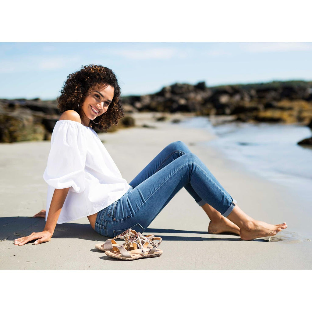 Women's Earth Sunbeam White Leather