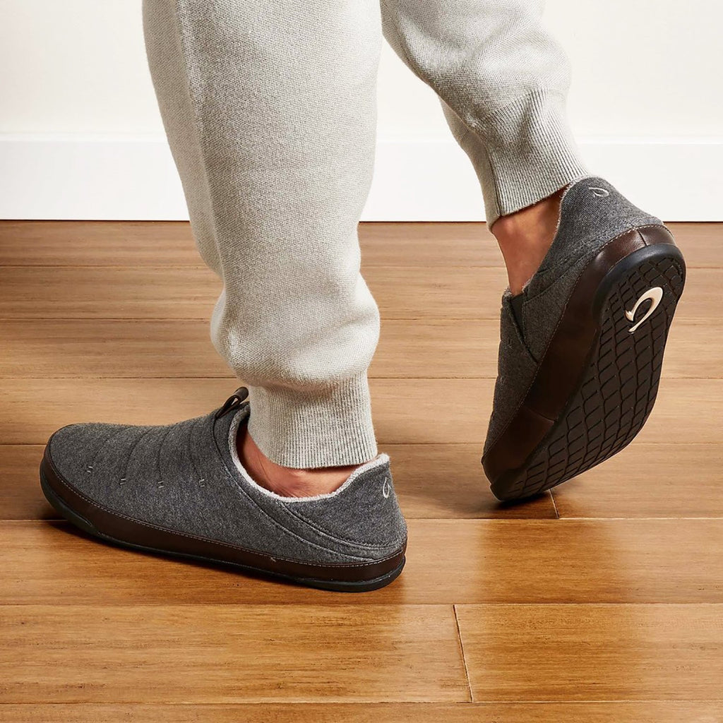 OluKai Mahana Men's Jersey Slippers Dark Shadow Jersey Knit