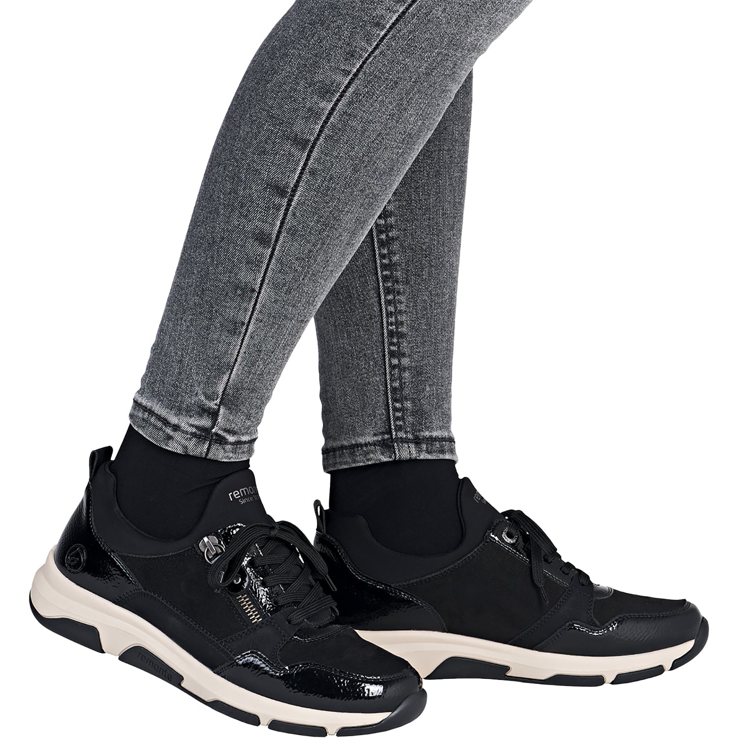 Remonte D1S02-02 Soraya 02 Women's Sporty Lace Up Shoes Sneakers Black/Schwarz/Schwarz Synthetic Patent Stretch
