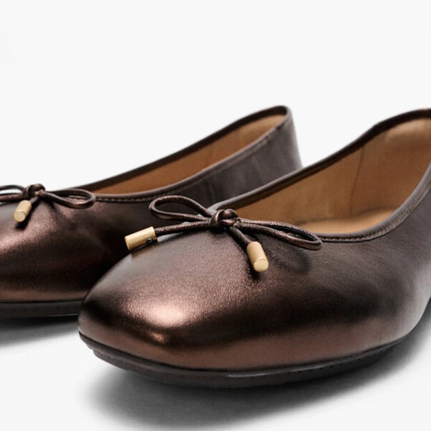 Fitflop Delicato Bow Soft Metallic- Ballet Flat Women's Dress Flats Metallic Chocolate Brown