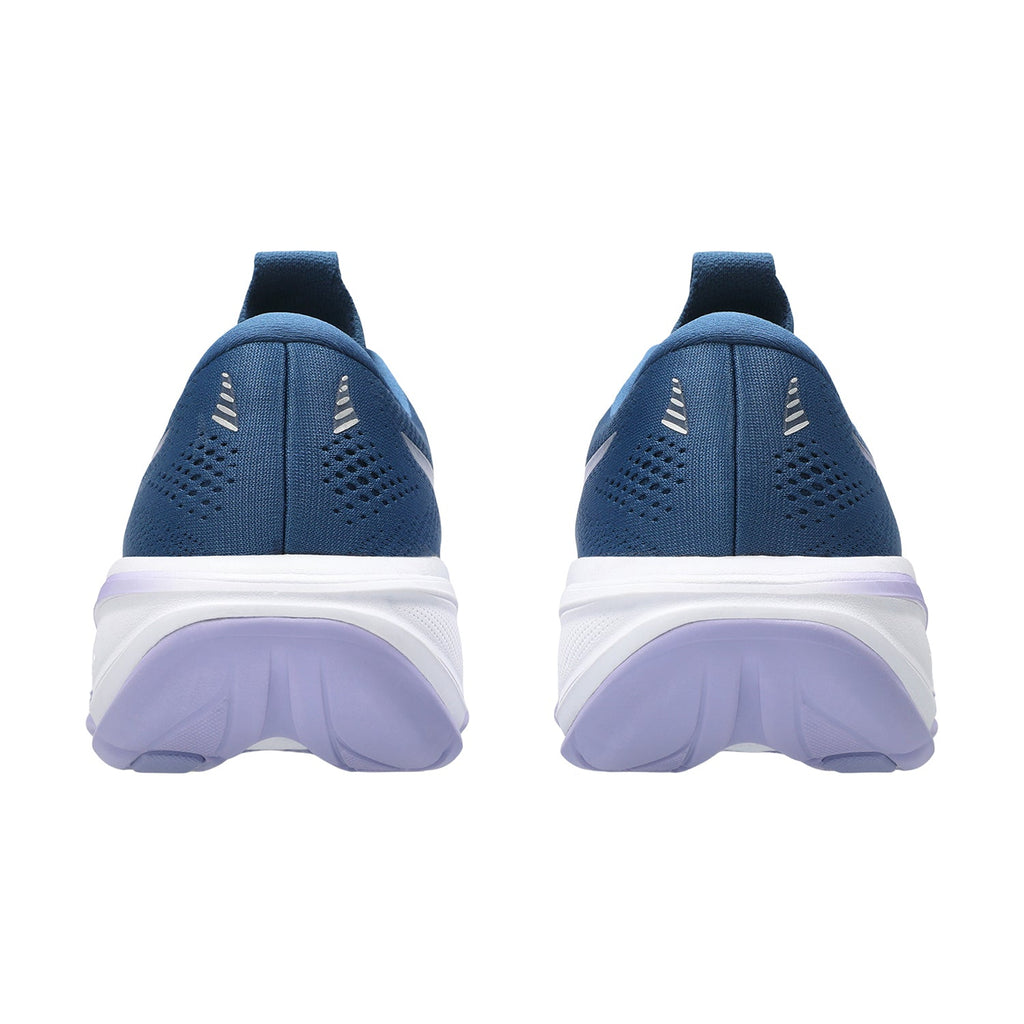 ASICS Gel-Cumulus 28 (Neutral Support) Women's Athletic Shoes Twilight Blue/Bluebell