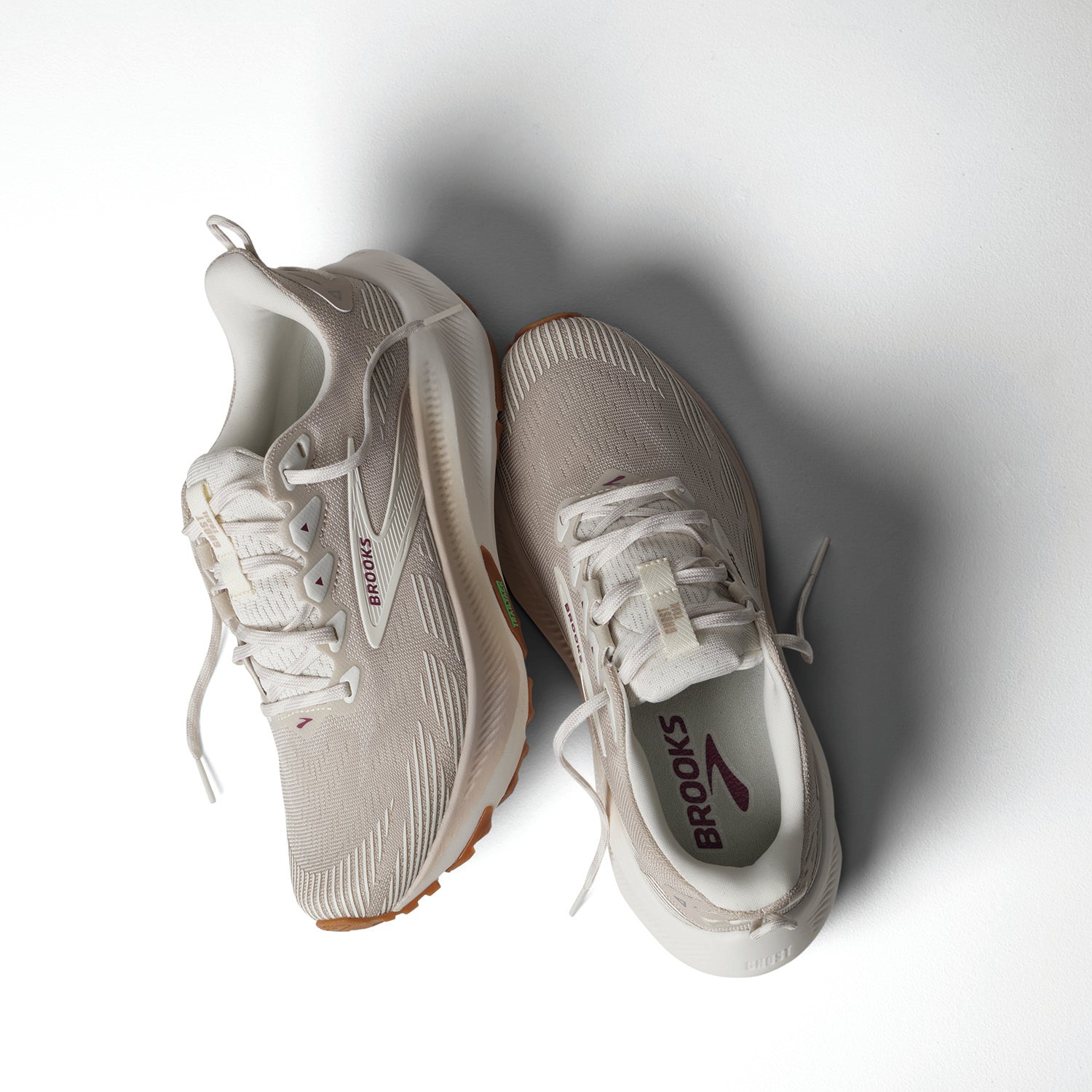 Brooks Ghost Trail (Neutral Support) Women's Outdoor Trail Runnings Coconut/Chateau/Rose