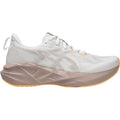 ASICS Novablast 5 (Neutral Support) Women's Athletic Shoes White/Fawn
