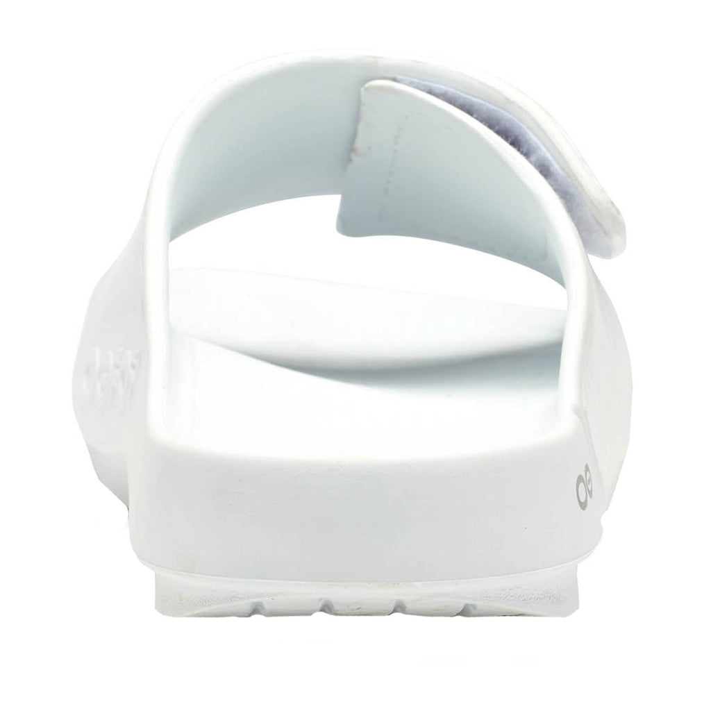 OOFOS OOahh Sport Flex Unisex Recovery Slide Sandals White