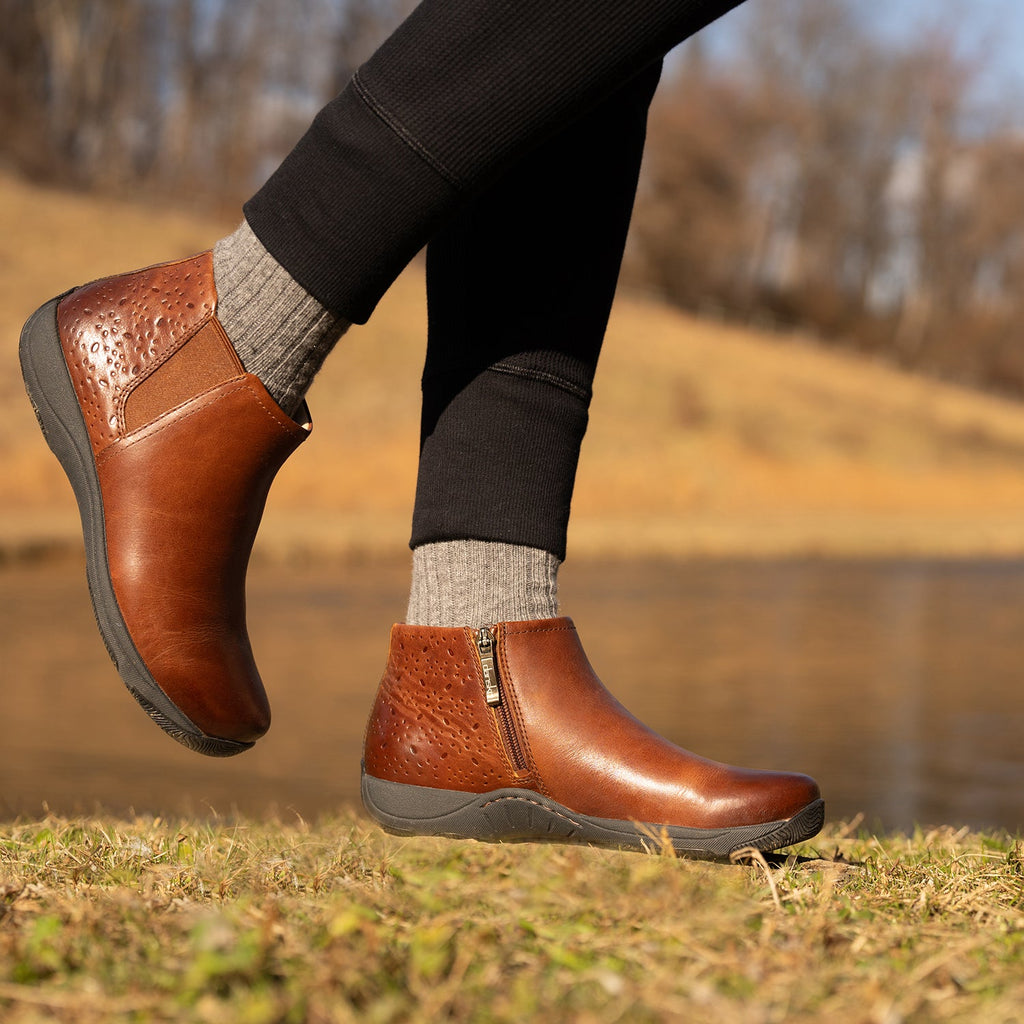 Dansko Sherry Women's Boots Cinnamon Waxy Burnished